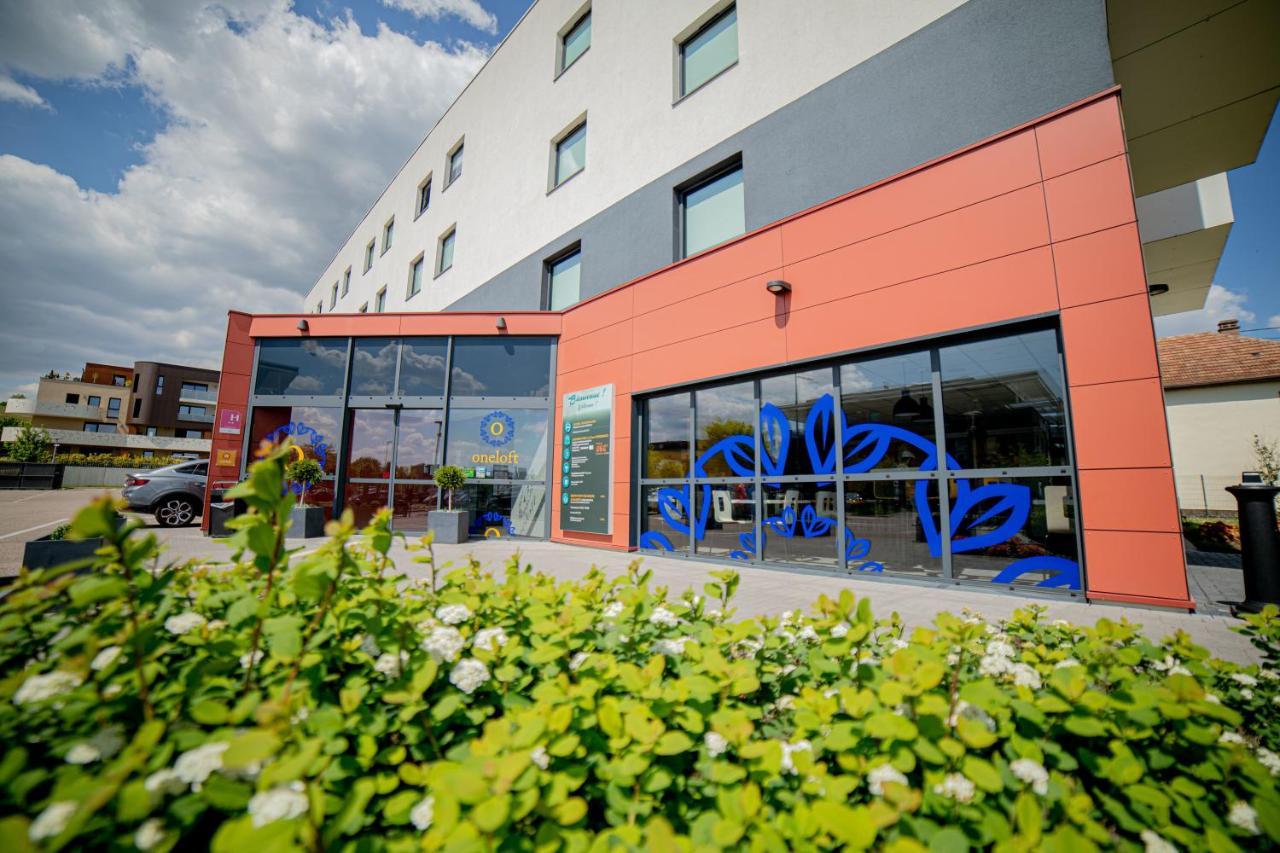 Oneloft Hotel Obernai Exteriör bild