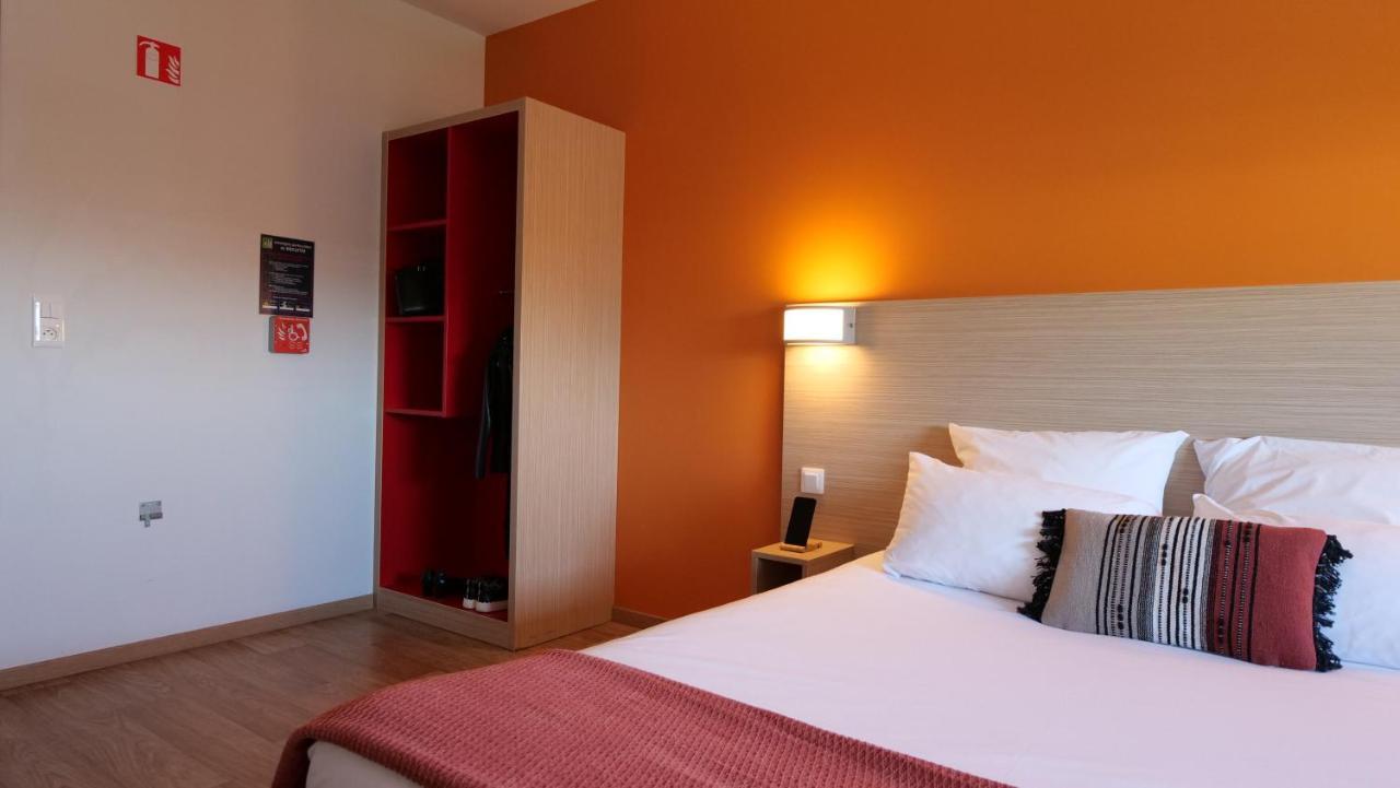 Oneloft Hotel Obernai Exteriör bild